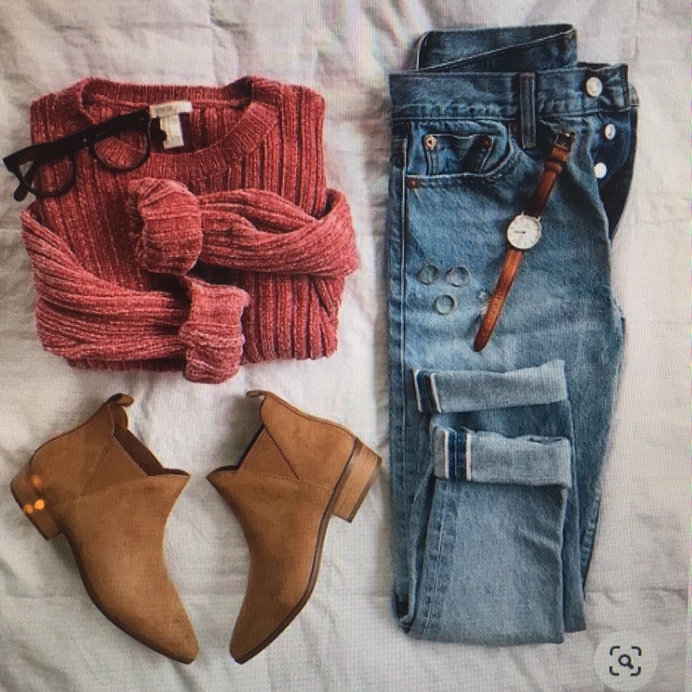 Sweater | Womens | Pink & Fuzzy!!